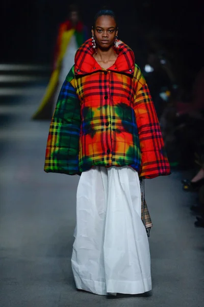 Look 83